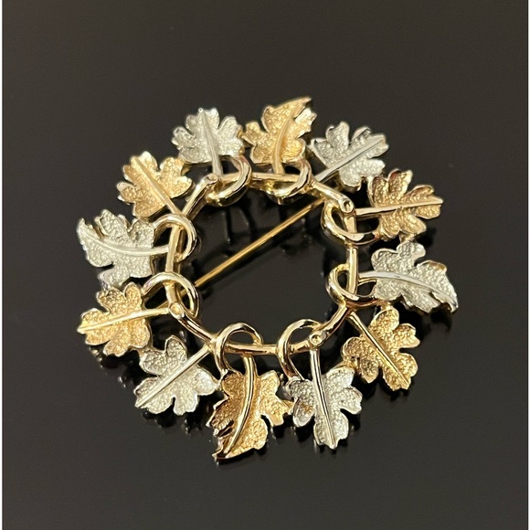 Vintage Sarah Coventry Leaf Pin Silver Gold Tone Retro Modern Fall Wreath Brooch - Picture 5 of 11